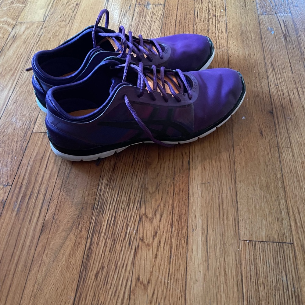 ASICS womens Purple Athletic Shoes - Picture 2 of 9
